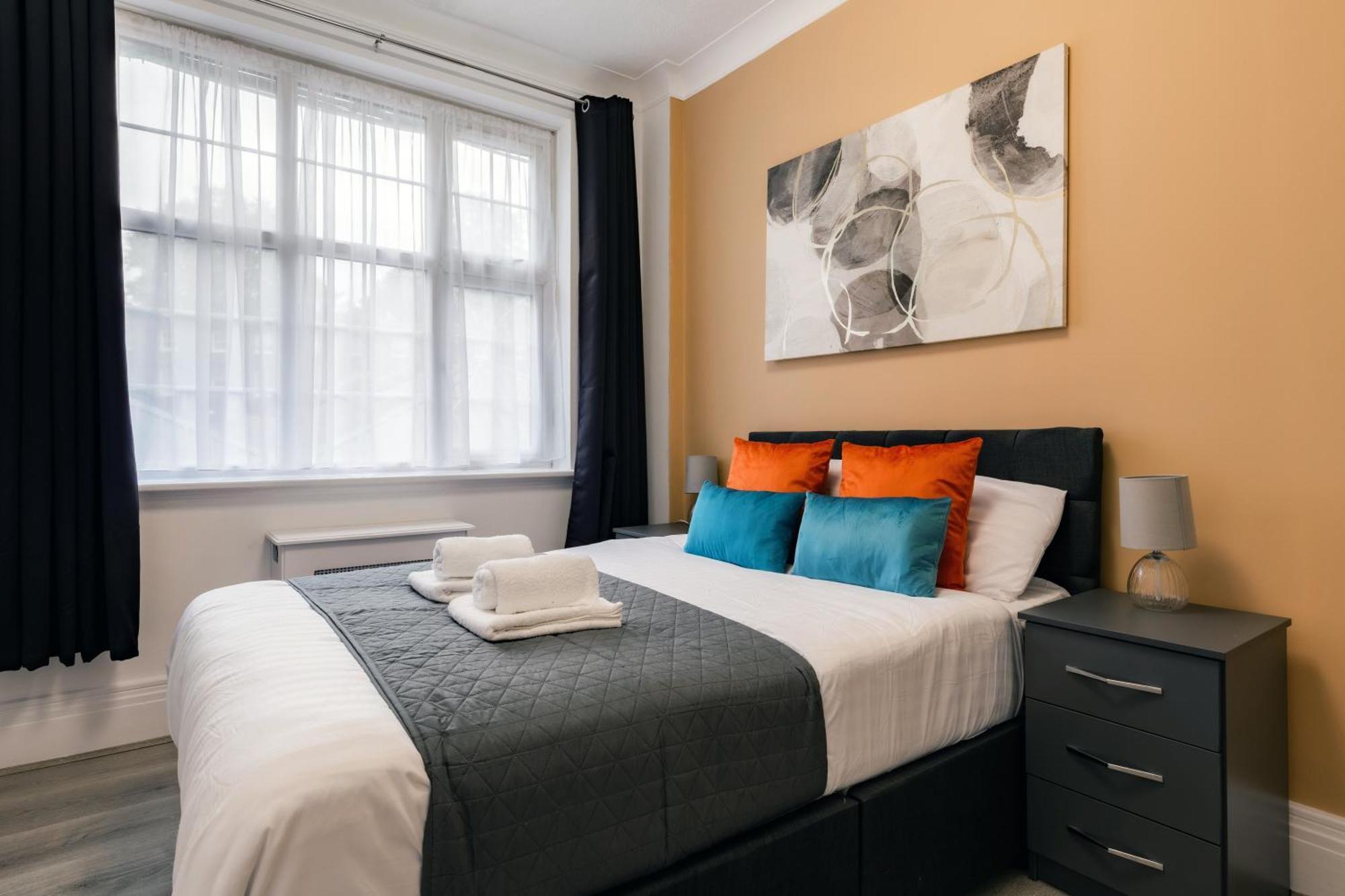 Family Steps From Hyde Park & Oxford St * London